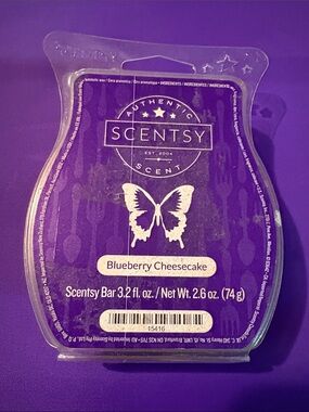 Scentsy Blueberry Cheesecake Wax Bar - Purple